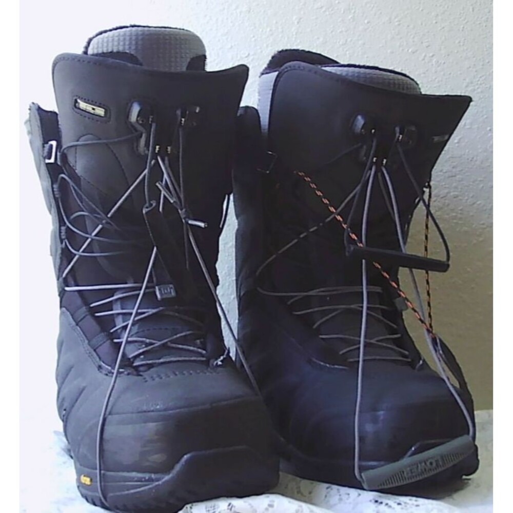 Nitro Select TLS Snowboard Boots US Men's Size 8.5 Black - Used Once